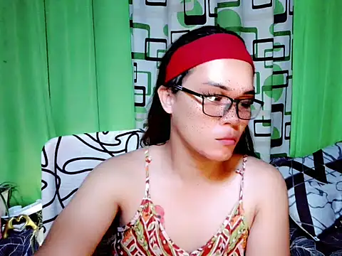 Snapshot of urdreamgirljacky chatting on 09/20/25, 06:02 urdreamgirljacky online show from 09/20/25, 06:02