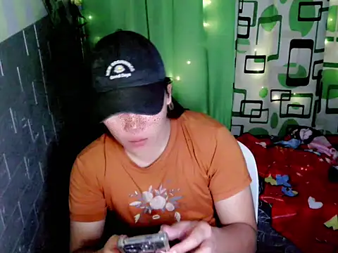 urdreamgirljacky online show from 12/22/25, 12:16