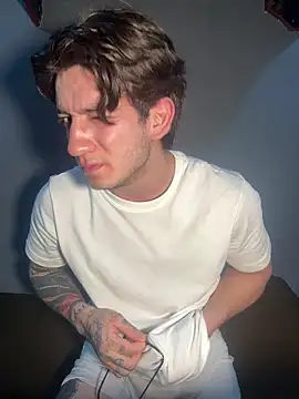 AteneoJr online show from 04/05/26, 01:34