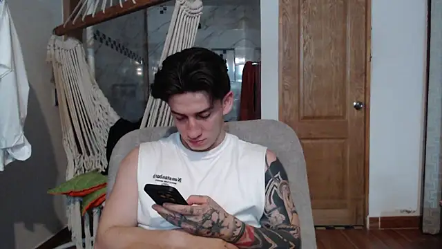 AteneoJr online show from 11/11/25, 04:18