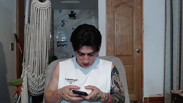 AteneoJr online show from 10/25/25, 04:44