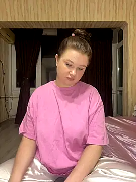 Di Olivia online show from 11/28/25, 05:35