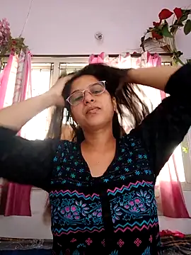 thanusi 2 online show from 11/06/25, 05:22