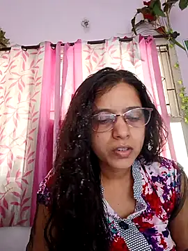 thanusi 2 online show from 09/28/25, 08:43