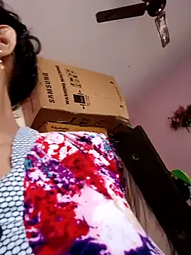 thanusi 2 online show from 11/18/25, 05:55