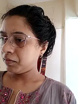 thanusi 2 online show from 10/30/25, 07:28