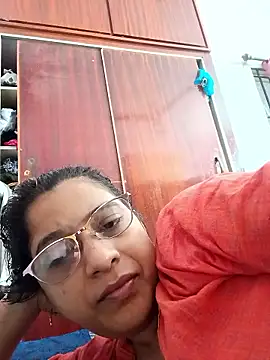 thanusi 2 online show from 09/26/25, 12:50