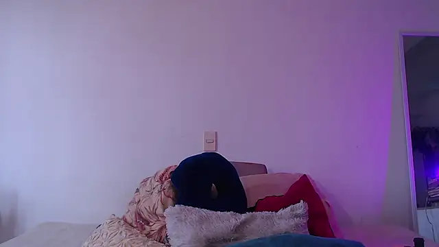 Theevae online show from 10/31/25, 05:53