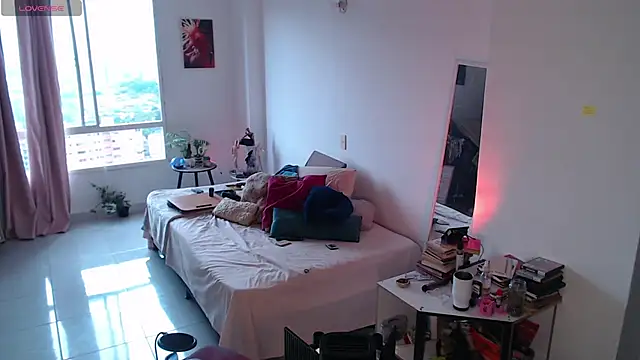 Theevae online show from 11/08/25, 01:14