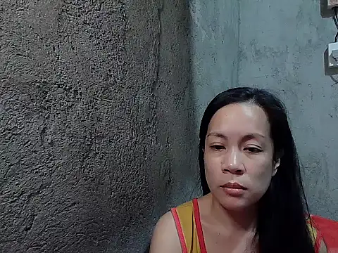 Snapshot of janelovely18 chatting on 06/03/26, 02:33 janelovely18 online show from 06/03/26, 02:33