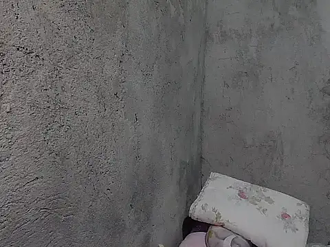 janelovely18 online show from 09/18/25, 09:07