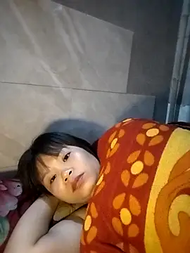 LinhNa999 online show from 12/22/25, 01:17