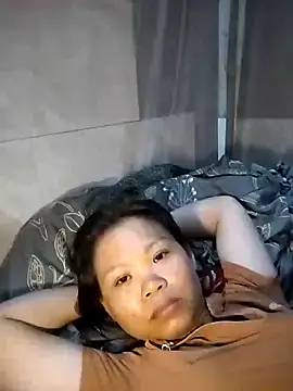 LinhNa999 online show from 04/04/26, 01:45