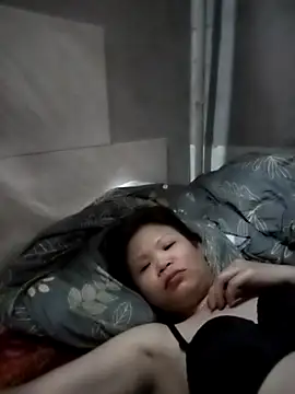 LinhNa999 online show from 02/25/26, 03:12