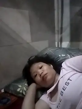 LinhNa999 online show from 03/04/26, 01:19