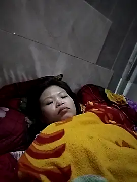 LinhNa999 online show from 12/02/25, 01:02