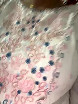 Snapshot of Monika-jaan chatting on 10/15/25, 12:24 Monika-jaan online show from 10/15/25, 12:24