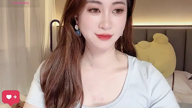 wuyueaini online show from 05/15/26, 06:33