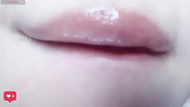 wuyueaini online show from 10/11/25, 06:14