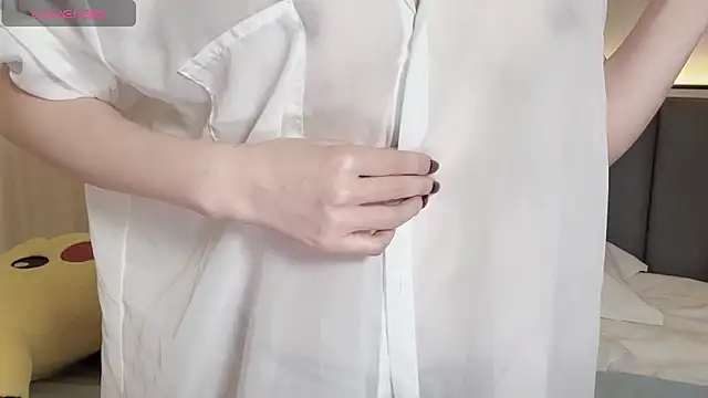 wuyueaini online show from 11/05/25, 05:21