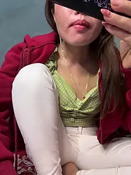 Sunny lotus online show from 12/23/25, 10:58