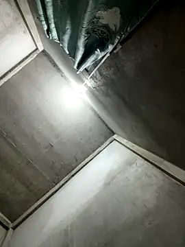 Sunny lotus online show from 10/18/25, 01:40