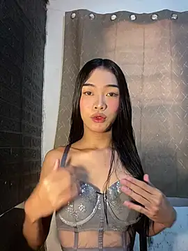 holyakiesha online show from 08/04/26, 03:55