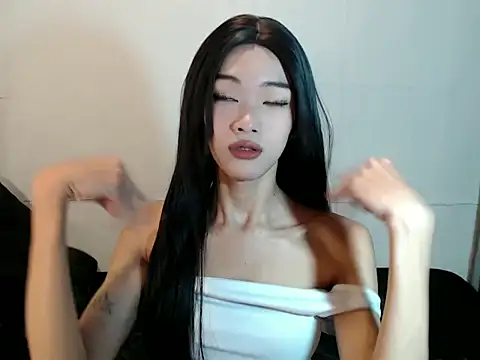 holyakiesha online show from 05/10/26, 12:09