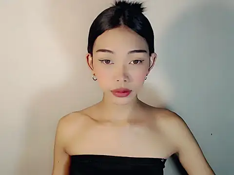 holyakiesha online show from 02/05/26, 07:15