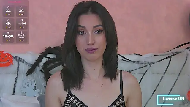 EnyaHazell online show from 10/28/25, 07:02