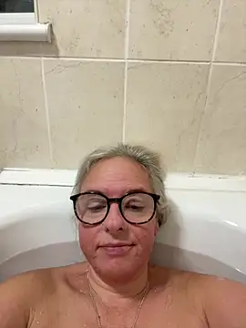 Anastasia-BlondeXX online show from 01/08/26, 05:41