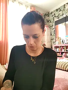 Mila Luciphya online show from 04/03/26, 08:32