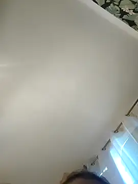 Mila Luciphya online show from 10/12/25, 08:48