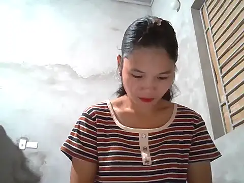 Snapshot of Bjorn357 chatting on 12/02/25, 07:59 Bjorn357 online show from 12/02/25, 07:59