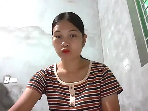 Snapshot of Bjorn357 chatting on 09/15/25, 04:57 Bjorn357 online show from 09/15/25, 04:57