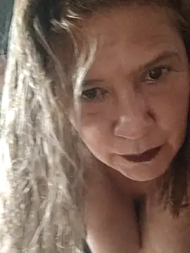 XimenaSmith online show from 09/21/25, 05:40