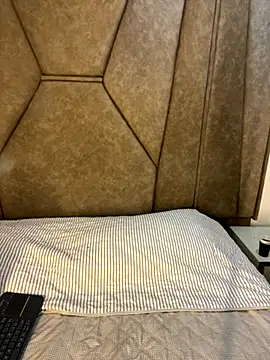 Snapshot of Isabela_Colins chatting on 09/09/25, 12:58 Isabela Colins online show from 09/09/25, 12:58