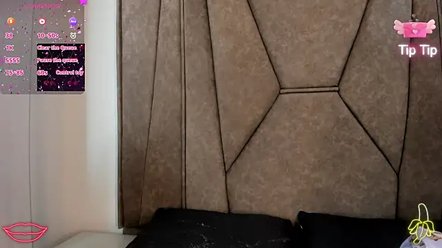 Snapshot of Isabela_Colins chatting on 09/30/25, 12:33 Isabela Colins online show from 09/30/25, 12:33