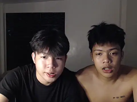 koreanhottie online show from 10/13/25, 03:57