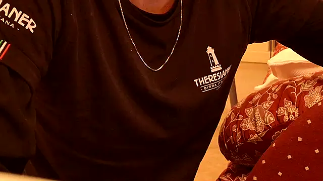 Manu97k online show from 10/31/25, 08:16