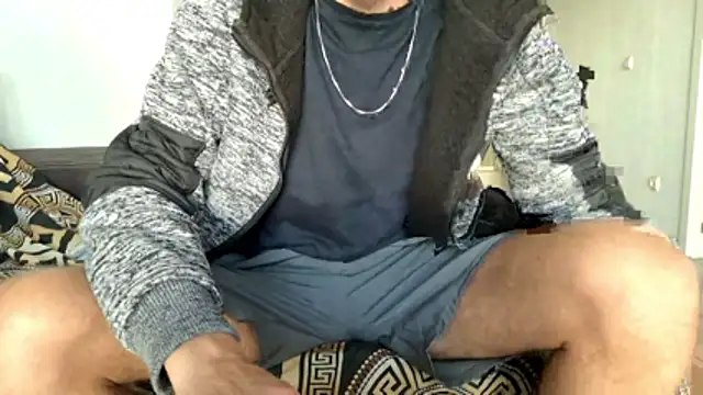 Manu97k online show from 01/07/26, 06:02