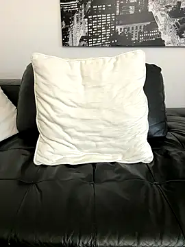 Manu97k online show from 10/16/25, 08:44