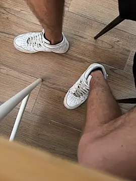 Manu97k online show from 11/17/25, 04:55