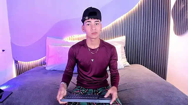 Dominic ghost online show from 11/10/25, 01:10