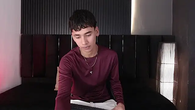 Dominic ghost online show from 02/10/26, 01:04