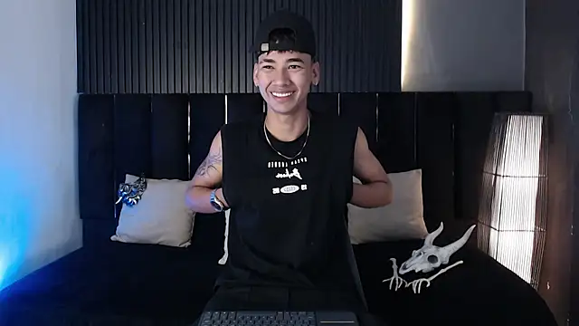 Dominic ghost online show from 10/30/25, 03:49