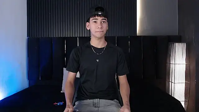 Dominic ghost online show from 03/20/26, 11:17