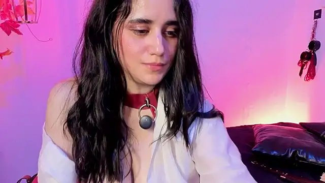 elowen halley1 online show from 03/05/26, 08:11