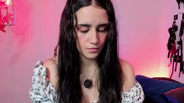 elowen halley1 online show from 03/20/26, 06:09