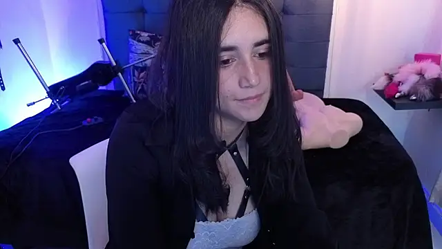 elowen halley1 online show from 09/10/25, 06:18